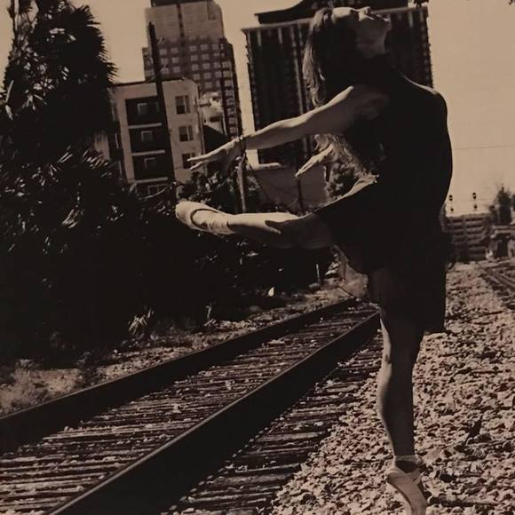 Meet your Posher, Karen - Picture 1 of 1